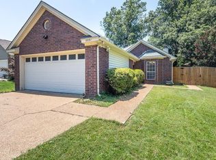 5551 Pine Oak Ln, Memphis, TN 38135