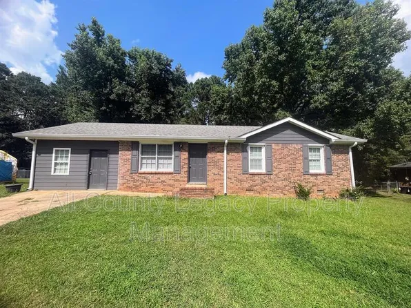 1231 Carl Bethlehem Rd, Winder, GA 30680