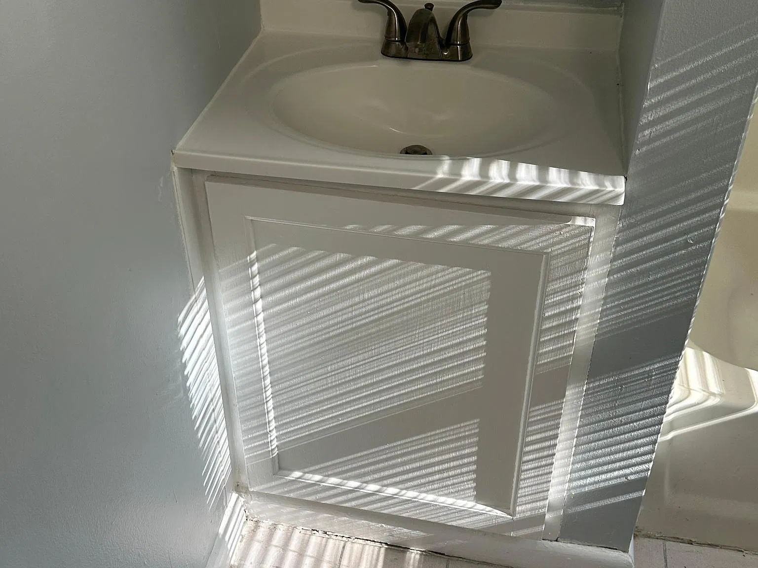 1 bed, 400 sqft, $650 — Photo 2