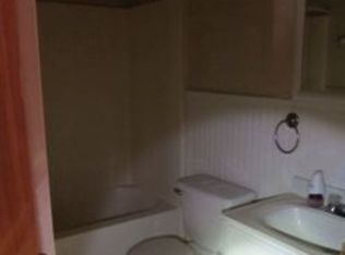 334 Jackson Summit Rd E, Mayfield, NY 12117