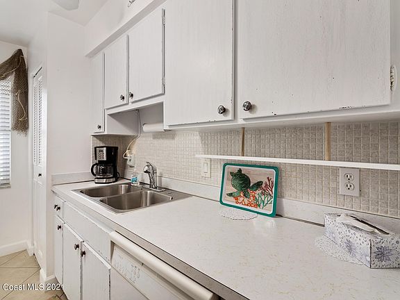 4th image of 1045 Cheyenne Blvd APT 26
