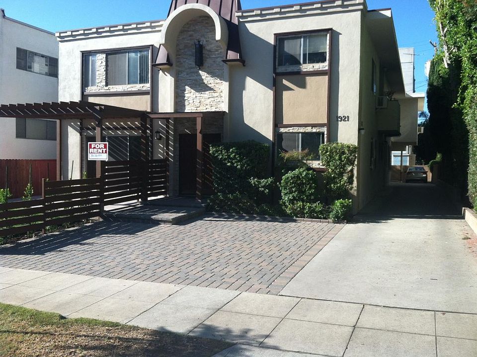 1st image of 1921 Pelham Ave APT 1