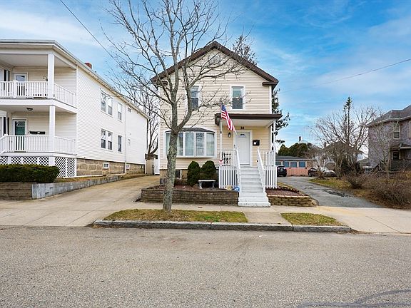 2nd image of 38 Willard St
