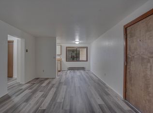 1122 NW Market St APT 1, Seattle, WA 98107