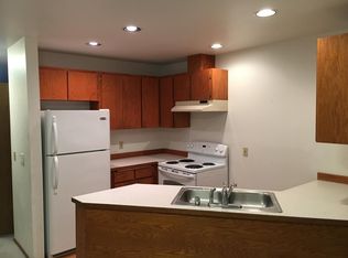 4223 164th St SW APT C, Lynnwood, WA 98087