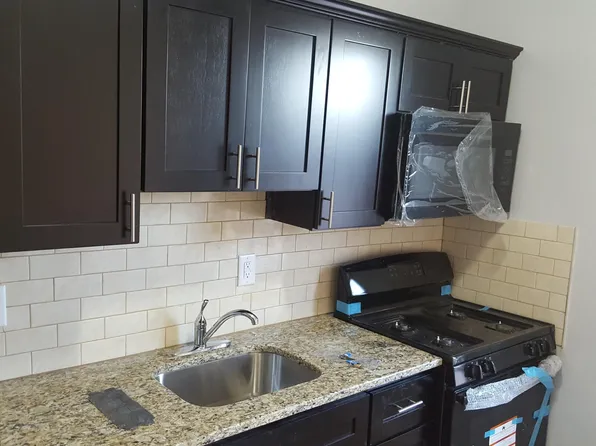 166 Summit Avenue image 33 of 40