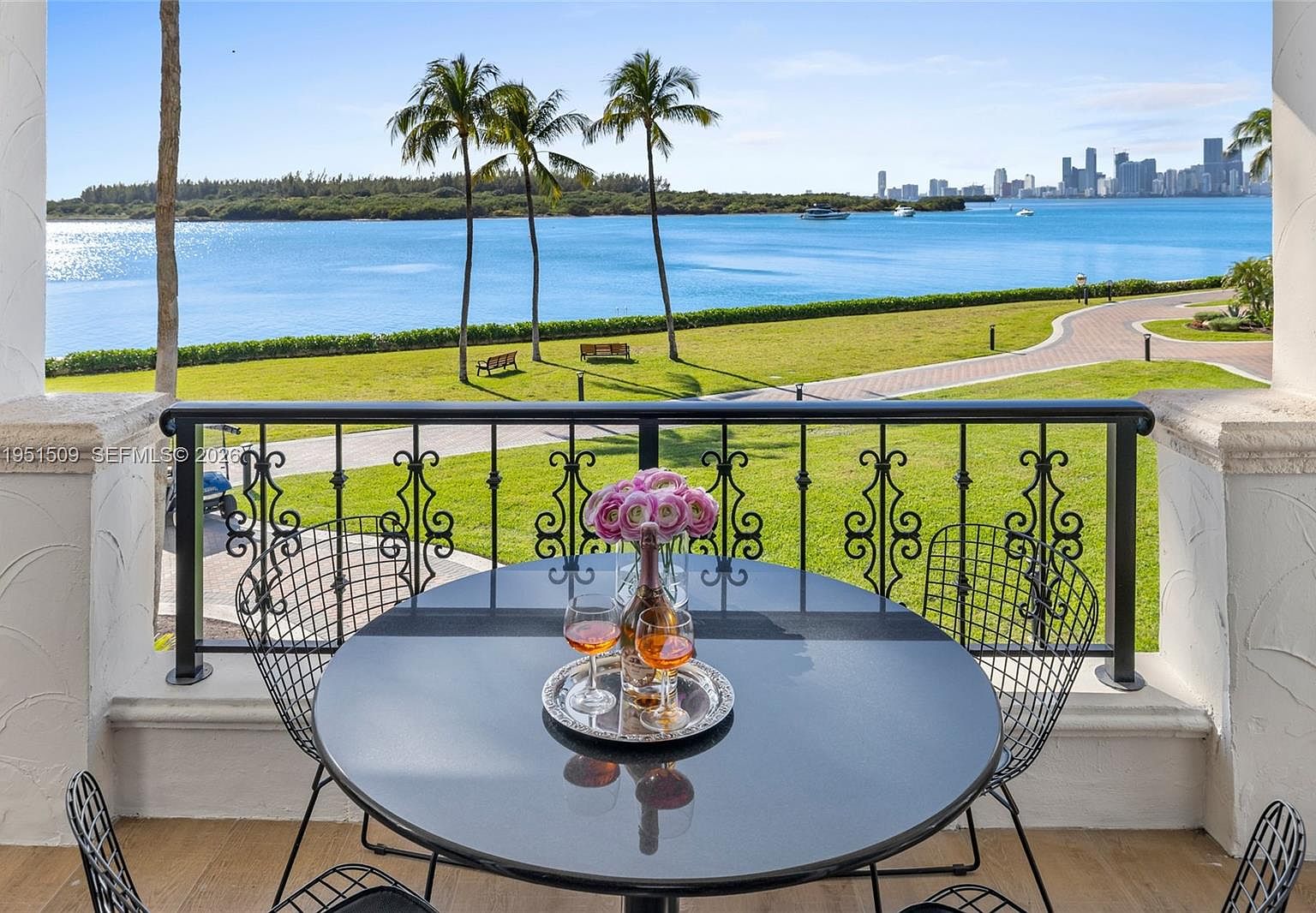2225 Fisher Island Dr #3205
