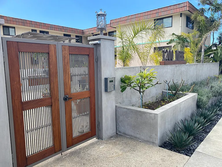 1200 Manhattan Beach Blvd #N — Photo 15
