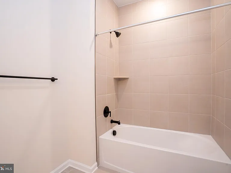 1 Culvert Dr #304 — Photo 18
