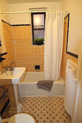 5th image of 30-60 48th St #3H