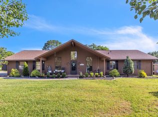 204 N Hill Dr, Boiling Springs, SC 29316