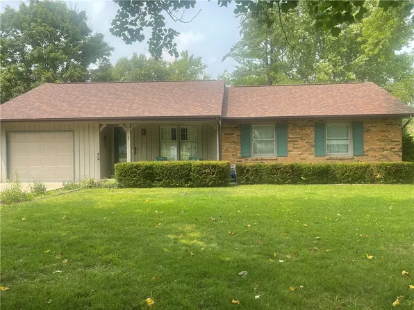 7 Payne Dr, Paris, IL 61944