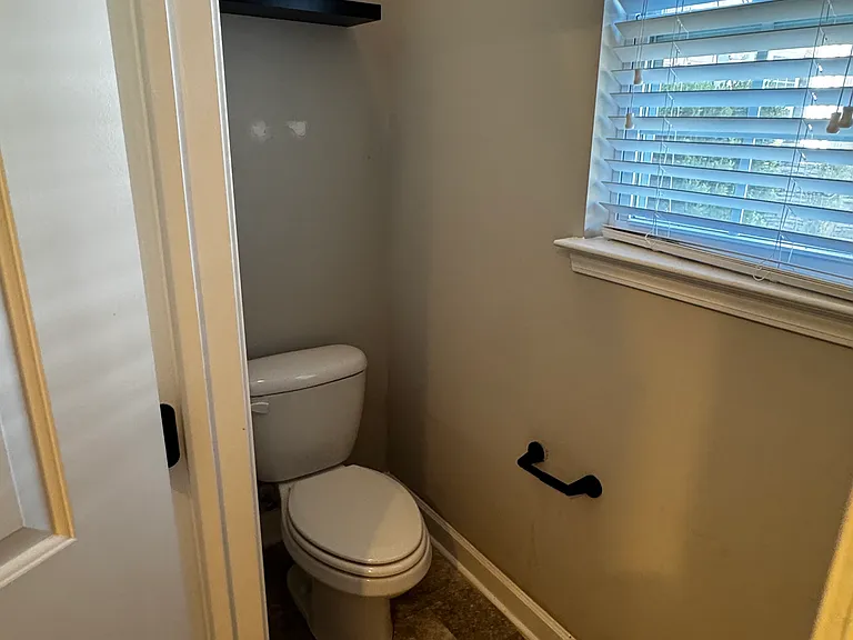 216 Hawks Nest Cir — Photo 8