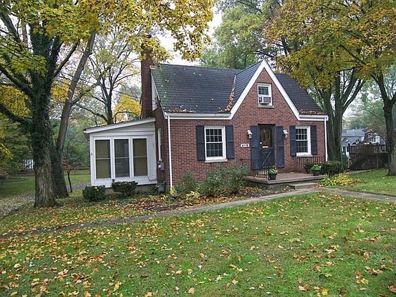 2nd image of 418 Cornell Ave