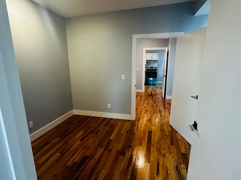 99 Maple St #1L — Photo 13