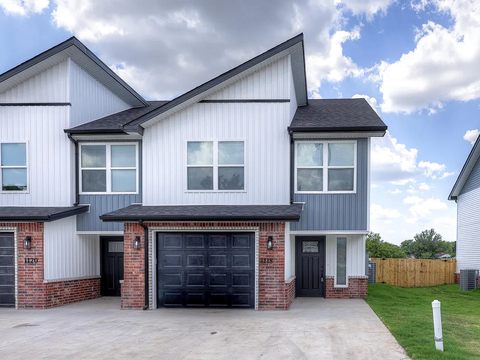1114 Rex Ave