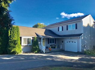 70 Ridgewood Dr, Rocky Hill, CT 06067