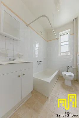 Rented by The Syper Group | media 6