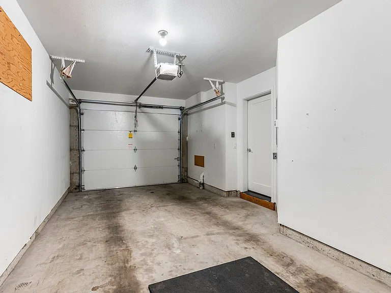 1217 N Morgan St — Photo 15