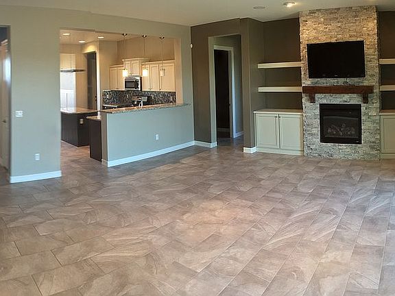 2nd image of 3035 Fort Mojave Dr