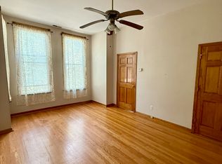 1837 W Addison St #2, Chicago, IL 60613