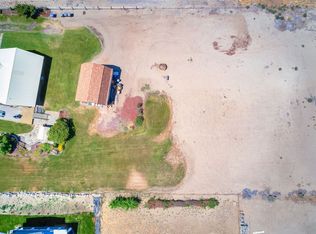 321 23rd St NE, East Wenatchee, WA 98802