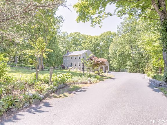 3rd image of 163 West View Road