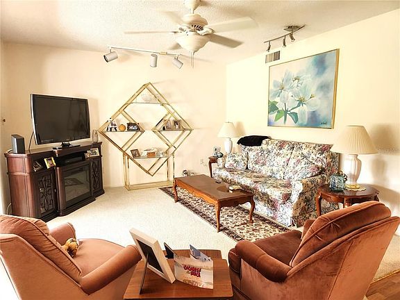 2nd image of 654 Midway Dr #A