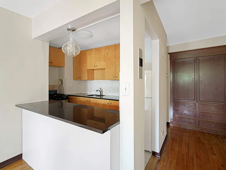 30-44 29th St #4C — Photo 5
