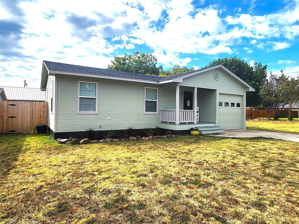 271 E Houston Ln, Van Alstyne, TX 75495 Zillow