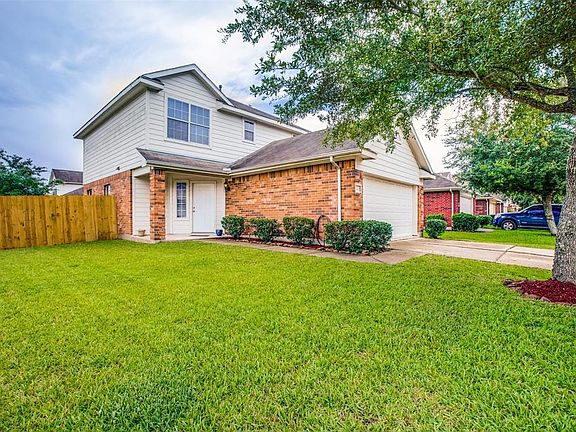 2nd image of 14319 Hillard Green Ln