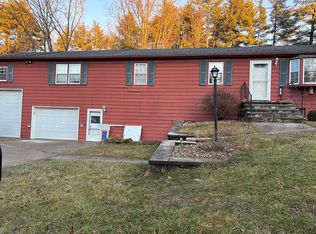 12 Dexter St, Derry, NH 03038