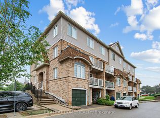 200 McLevin Ave #93, Toronto, ON M1B 6C6
