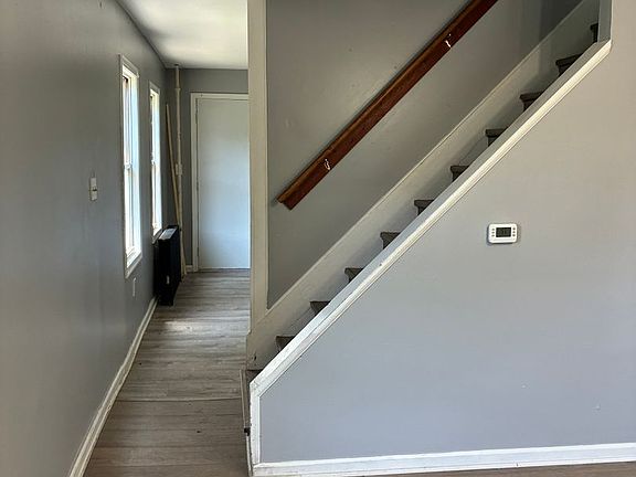 5th image of 52-54 Payne Ave #52