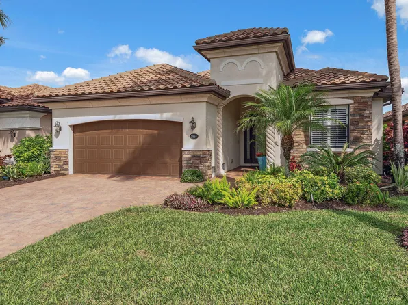 3058 Aviamar Cir, Naples, FL 34114