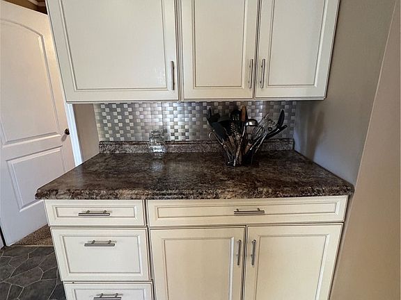 5th image of 84 Avery High School Road