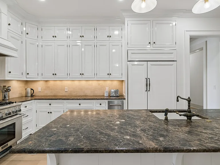 4533 Alcott Dr — Photo 25