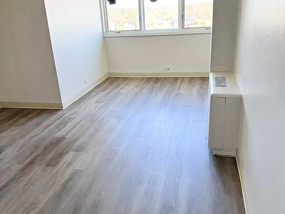 5th image of 2225 Buchtel Blvd APT 1103