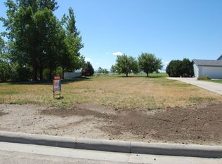 2810 3rd St NW, Sidney, MT 59270