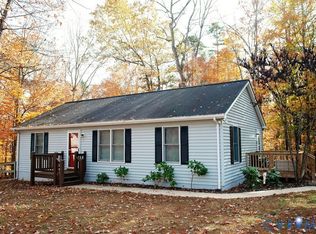 7 Mechunk Ter, Palmyra, VA 22963