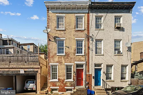 4447 Baker St Photo 1