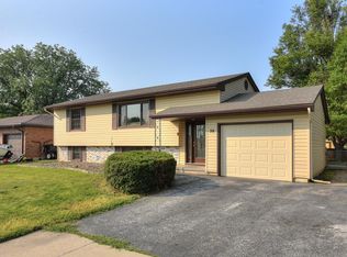 28 Wenwood Cir, Council Bluffs, IA 51503