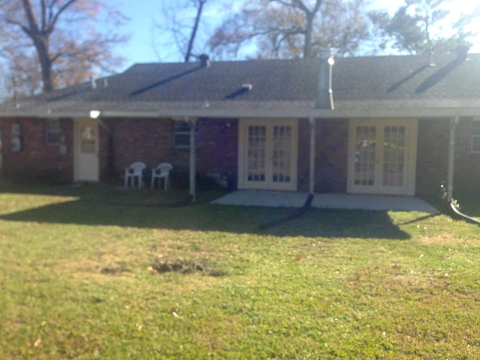 2nd image of 11845 Fairhaven Dr
