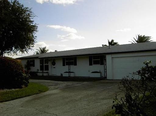 1st image of 2920 NE 20th Ave
