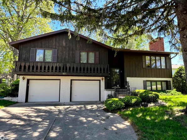 414 W 10th St S, Newton, IA 50208