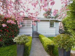 1211 Fairfield Rd, Victoria, BC V8V3B3