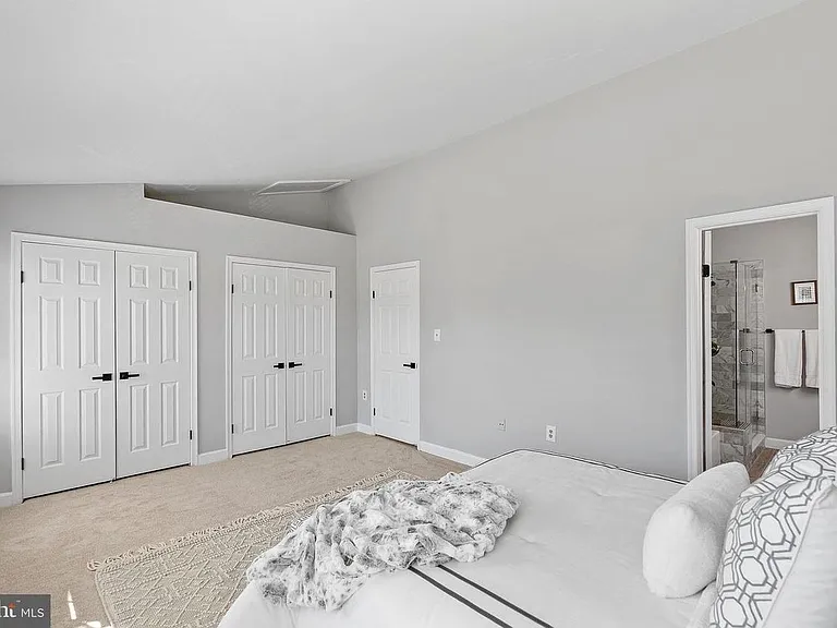 5606 Gresham Ln — Photo 20