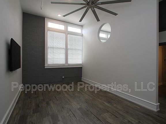 4th image of 600 Magnolia St APT 110