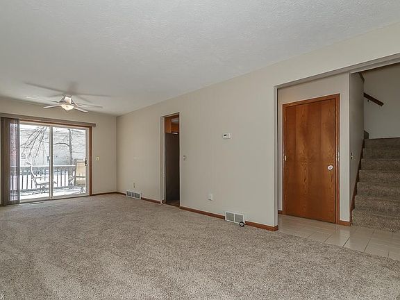 3rd image of 6785 Havenhurst Ct #11B