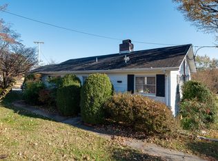 331 Vermont Ave, Oak Ridge, TN 37830